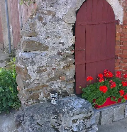 Couette-café L'aubinoise 3*