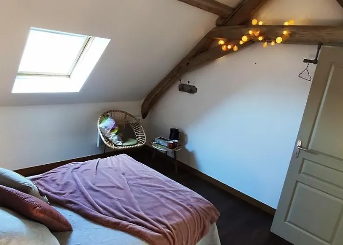 فندق مبيت وإفطار L'aubinoise