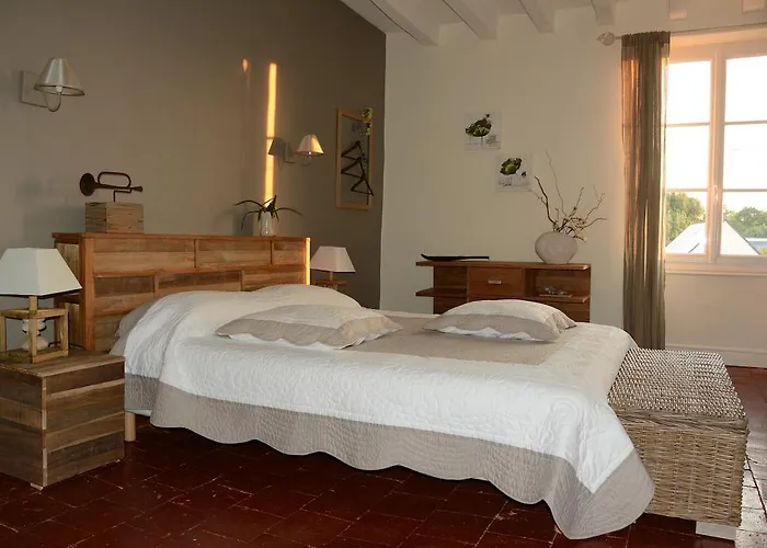 فندق مبيت وإفطار L'aubinoise Saint-Aubin-de-Luigné